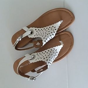 NWOT FRANCO SARTO SANDALS